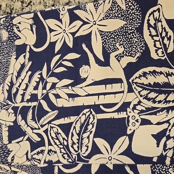 J. McLaughlin MONKEY-TROPICAL PRINT STRETCH PULL-ON PANTS. ANKLE LENGTH. SIZE 12 - Picture 7 of 8